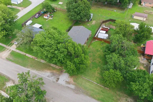 418 S Briarwood, Norwich, KS 67118