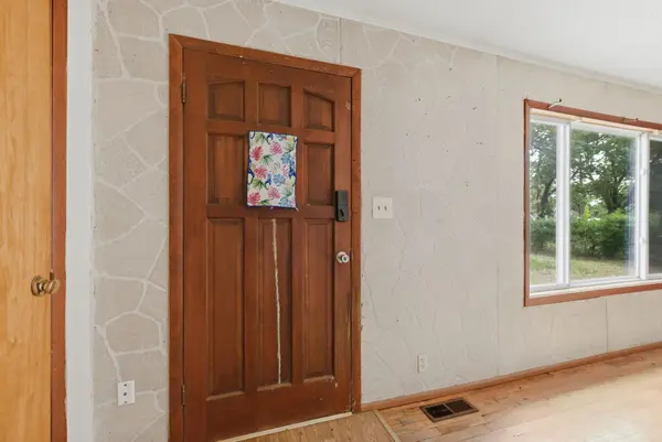 528 E 79th St S, Haysville, KS 67060