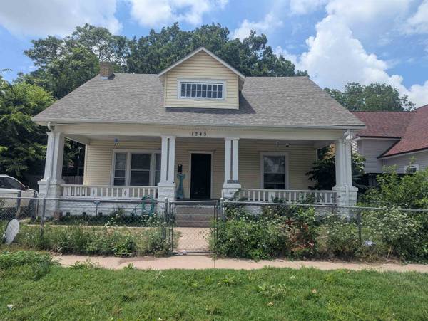 1245 S Main, Wichita, KS 67213