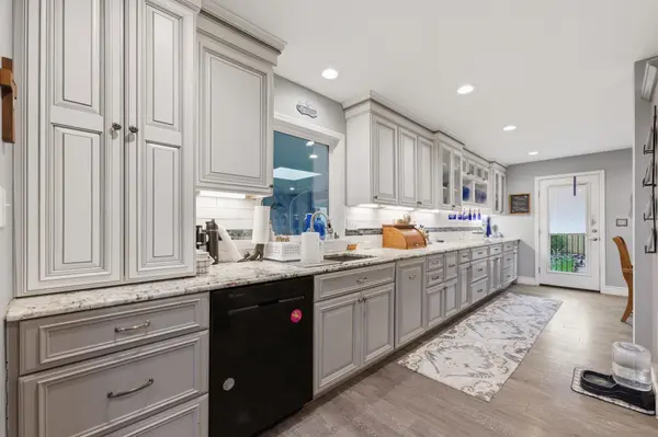 19 Fleetwood, Winfield, KS 67156