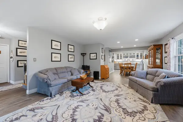 19 Fleetwood, Winfield, KS 67156