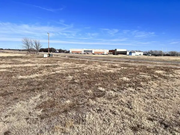1212 E PARK GLEN STEET, Clearwater, KS 67026