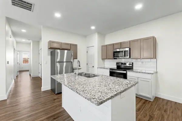 5752 E Bristol Street, Wichita, KS 67220