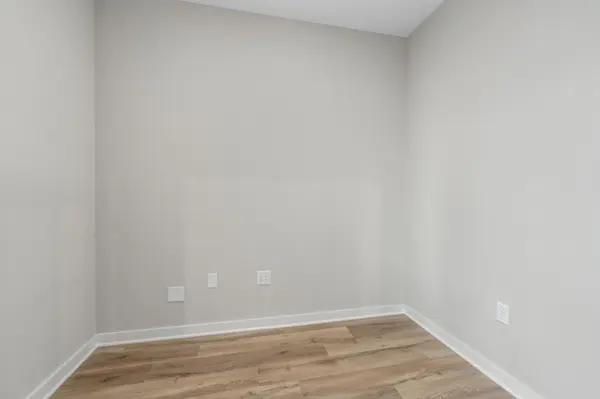 809 N Rainbow Lake St, Wichita, KS 67235