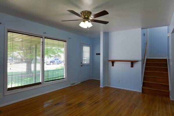 536 N Meeds Dr., Valley Center, KS 67147
