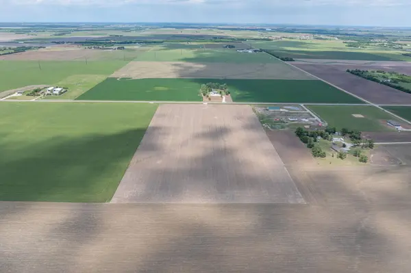 00000 W 21st St N, Garden Plain, KS 67050