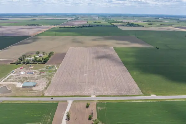 00000 W 21st St N, Garden Plain, KS 67050