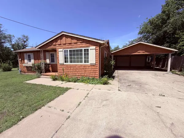 1022 S Cherry St., Wellington, KS 67152