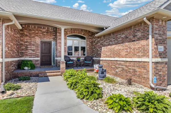 14209 W Binter Circle, Wichita, KS 67235