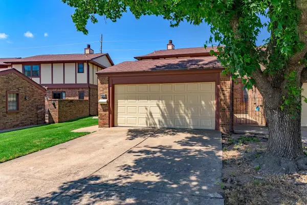 8917 W Harvest, Wichita, KS 67212
