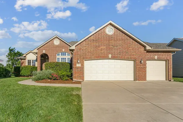 2006 S Horseback St, Wichita, KS 67230