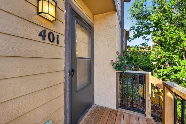 2405 S Capri, Wichita, KS 67210