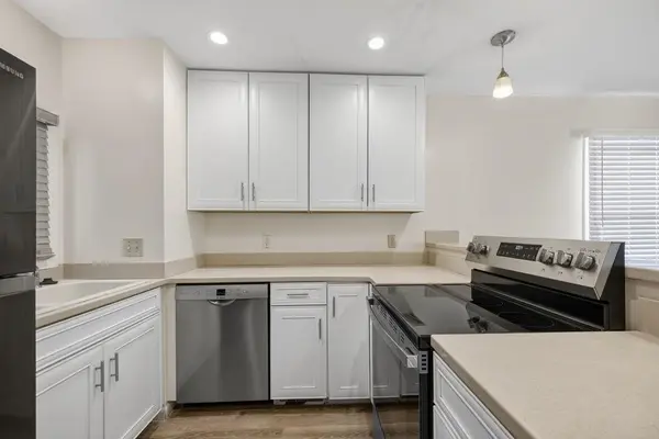 2405 S Capri, Wichita, KS 67210