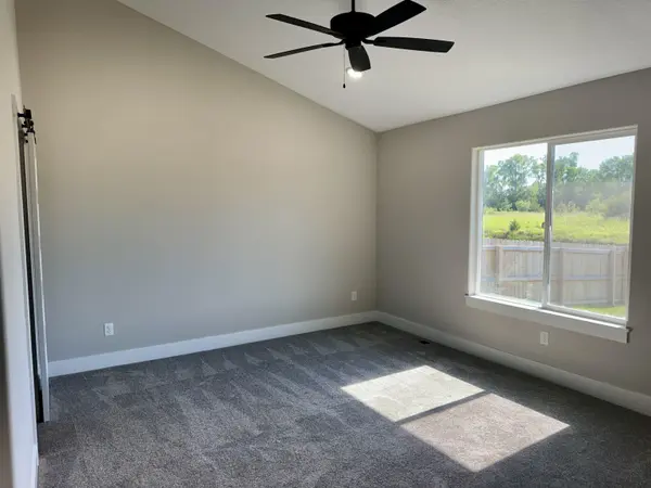 4429 S Mount Carmel, Wichita, KS 67217