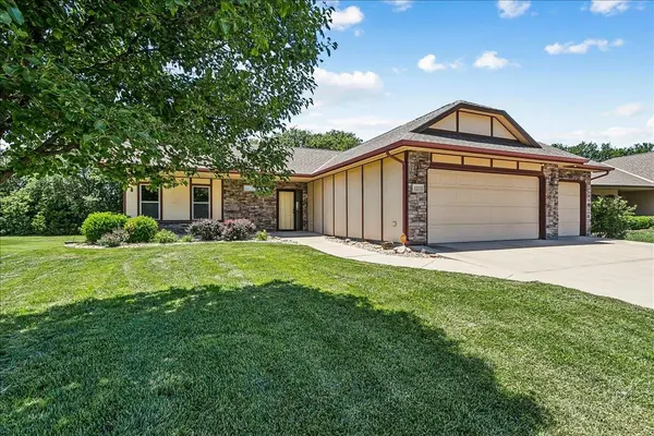 1213 N Hamilton Cir, Derby, KS 67037