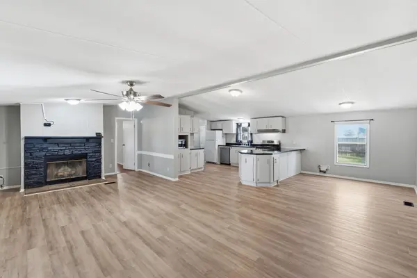 114 E 3rd St, Udall, KS 67146-9034