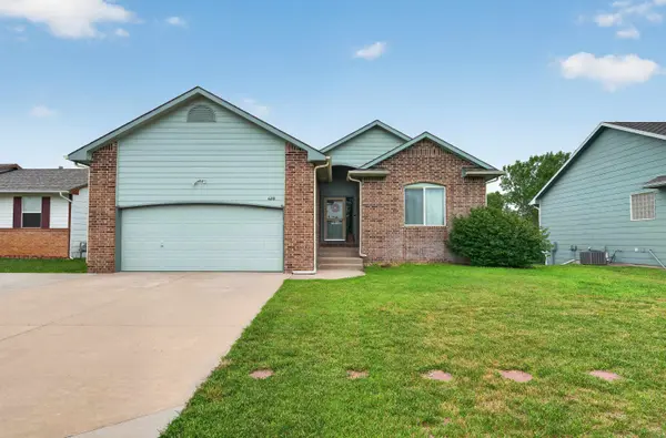 620 S Stoneridge, Valley Center, KS 67147