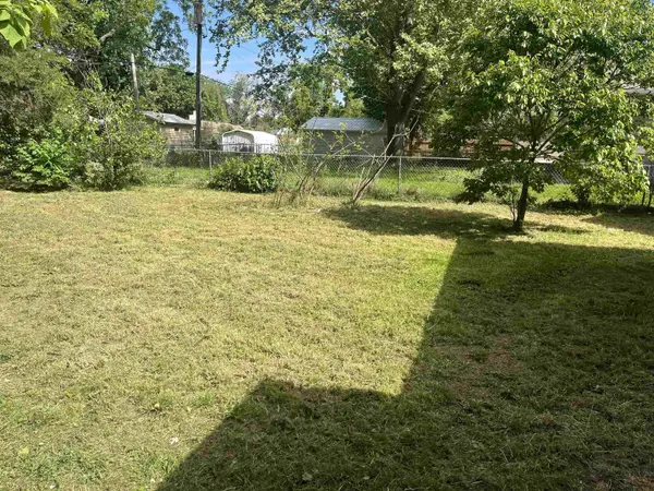 1509 N 2nd, Arkansas City, KS 67005
