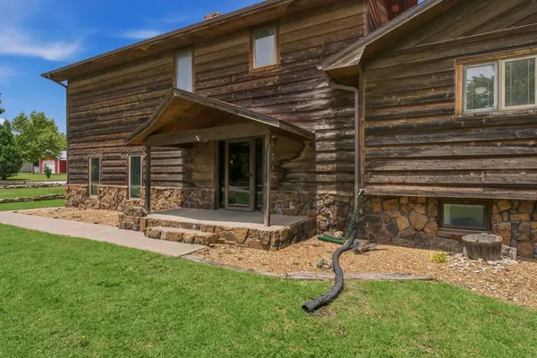 416 W North St, Leon, KS 67074