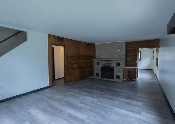 415 College, Winfield, KS 67156