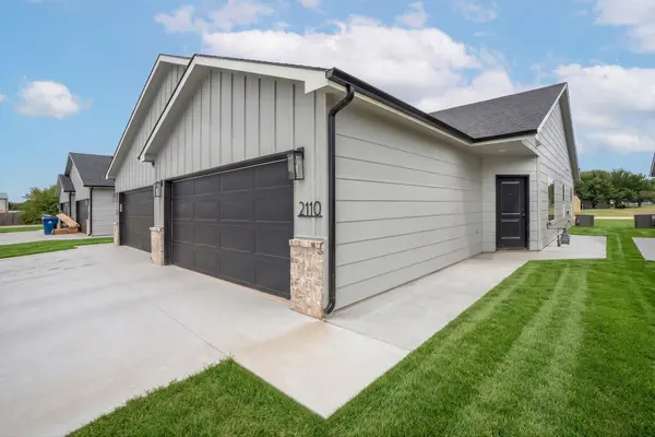 2120-2122 E Plaza Court, Haysville, KS 67060