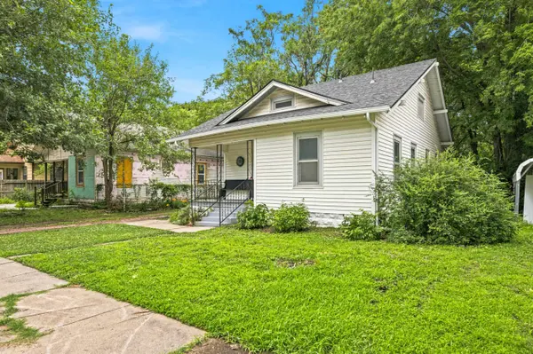 231 N Exposition Ave, Wichita, KS 67203