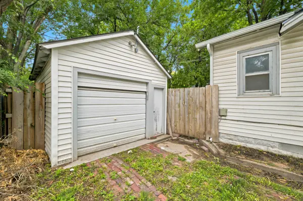 231 N Exposition Ave, Wichita, KS 67203