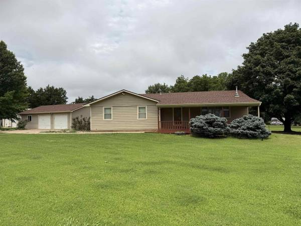 4962 294th, Arkansas City, KS 67005