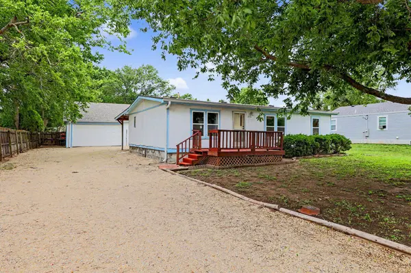 325 S Wichita, Benton, KS 67017