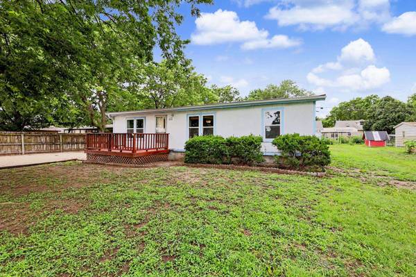 325 S Wichita, Benton, KS 67017