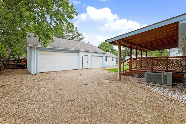 325 S Wichita, Benton, KS 67017