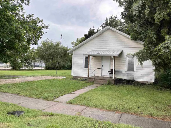 721 N Star St, El Dorado, KS 67042