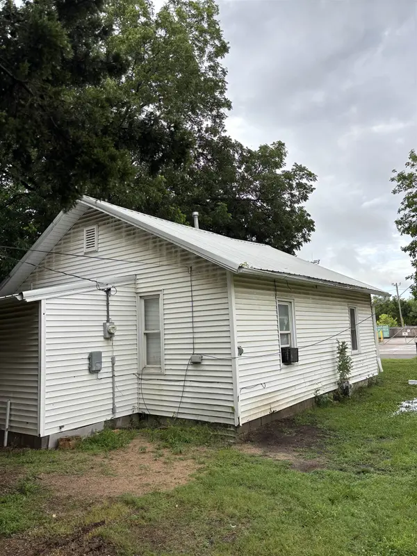 721 N Star St, El Dorado, KS 67042