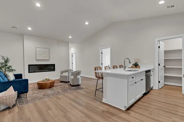 16904 W Leyland St, Goddard, KS 67052