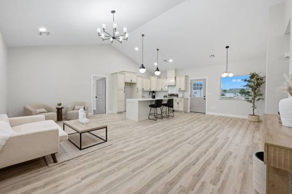731 N Wakefield Ave, Valley Center, KS 67147