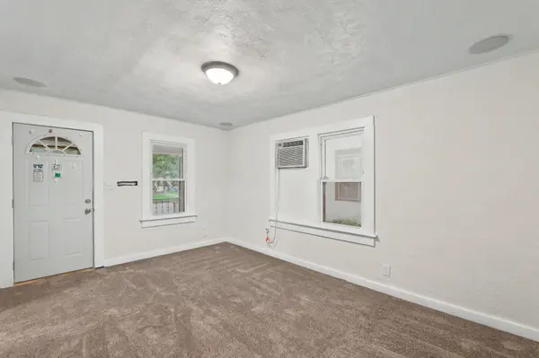 2328 W Maple, Wichita, KS 67213