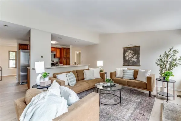 3123 N Brookfield, Wichita, KS 67226