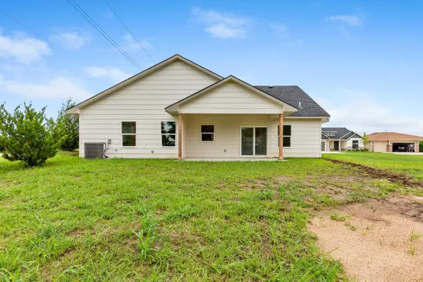 4328 N Sunny Ct, Wichita, KS 67205