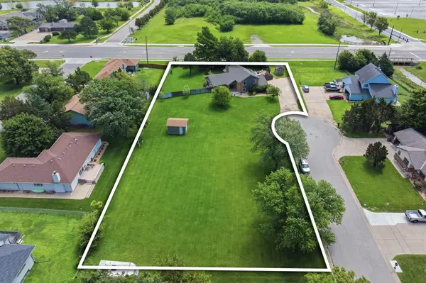 114 W PINE VIEW DRIVE, Andover, KS 67002