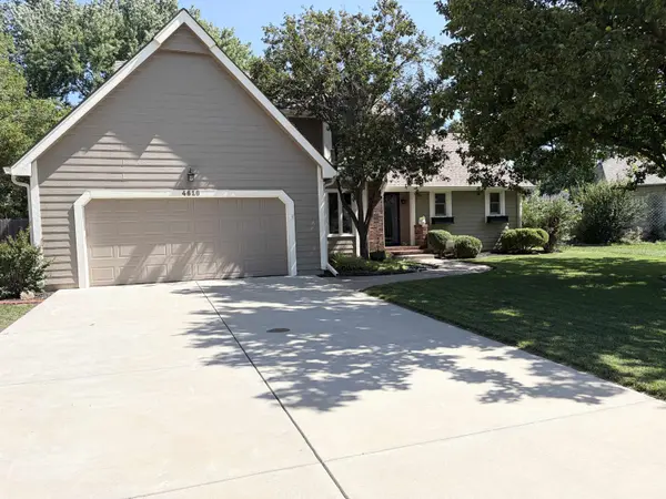 4610 N Farmstead Ct., Bel Aire, KS 67220