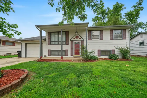 2449 Robin, Salina, KS 67401
