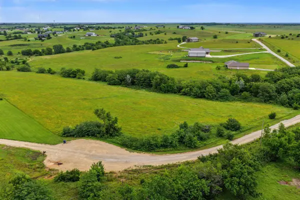 00000 N Streckfus Trail, Salina, KS 67401