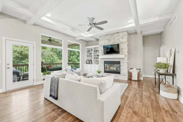 831 E Ruby Ct., Mulvane, KS 67110-9300