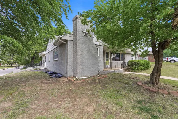 3604 E Skinner, Wichita, KS 67218