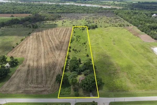 10371 292nd Rd, Arkansas City, KS 67005