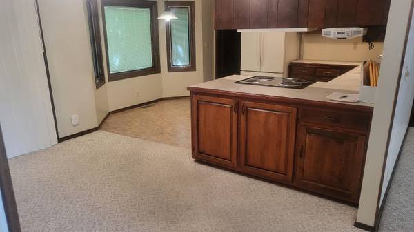 840 Trinity Court, Newton, KS 67114