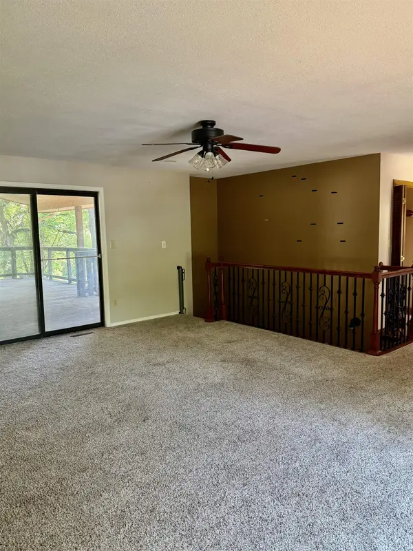 1537 N Milton Ct, Derby, KS 67037