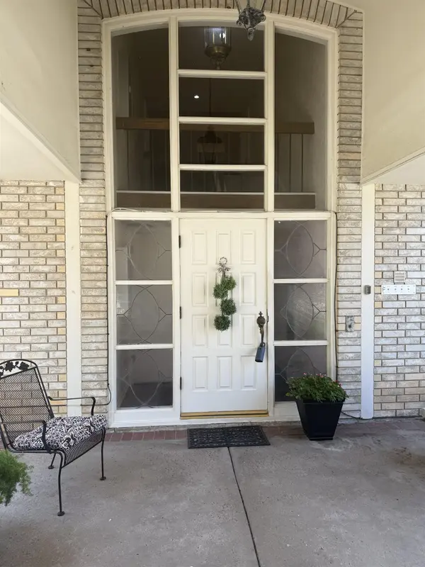 7077 E Central, Wichita, KS 67206