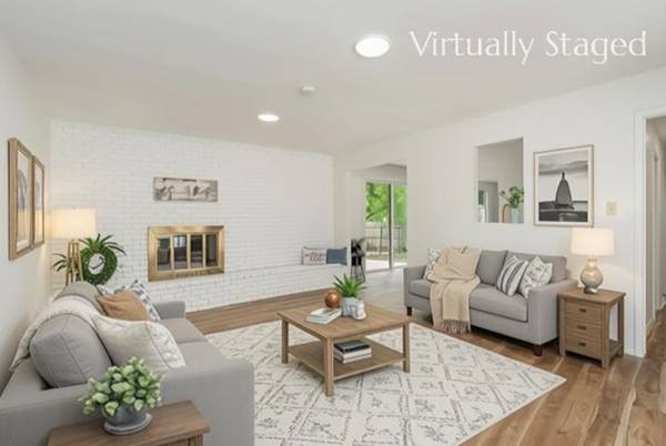 409 N Woodlawn St, Wellington, KS 67152