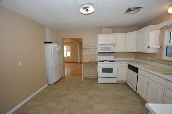 216 N Blankenship Rd, Udall, KS 67146